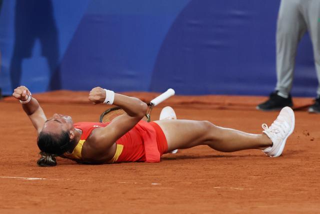 华体会-张奔斗：奥运会上的郑钦文，是最不屈的Queen