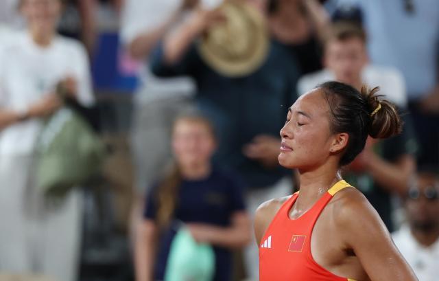 华体会-张奔斗：奥运会上的郑钦文，是最不屈的Queen