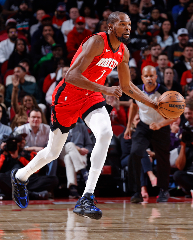 华体会-火箭逆转马刺三连胜！谢泼德末节12分成奇兵 申京20+13+9决胜一投